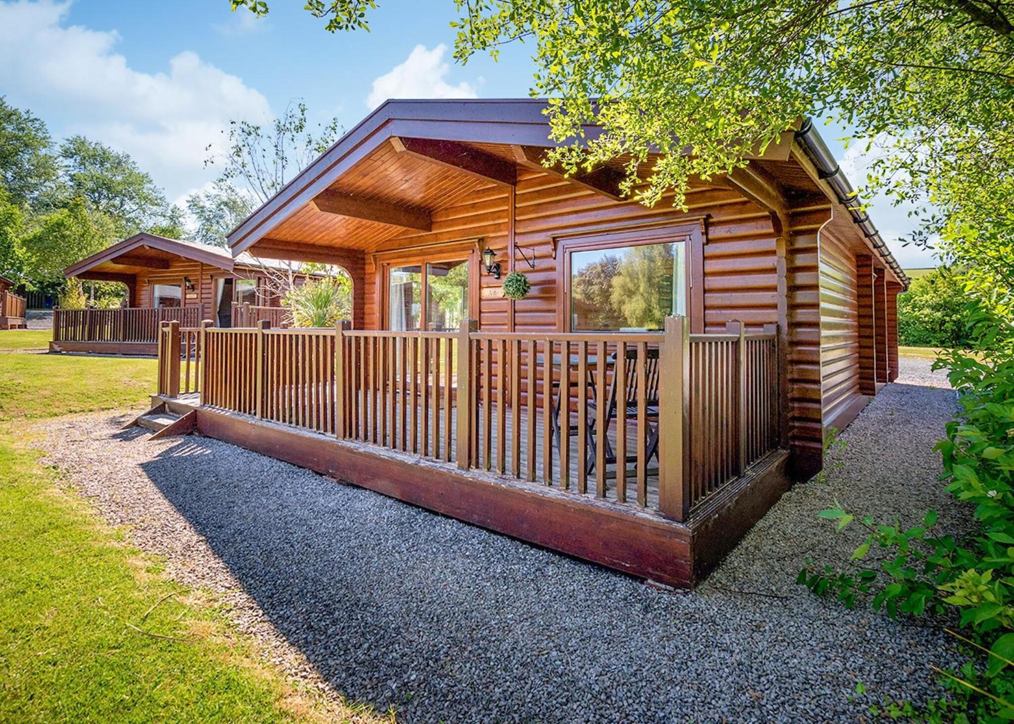 Fingle Glen Lodges Whitestone エクステリア 写真